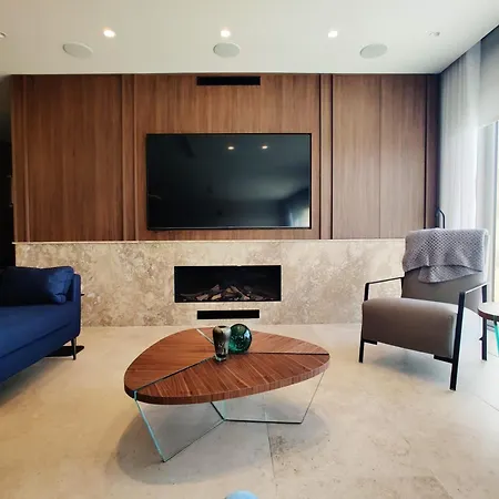 Villa Lippia Misraħ Miel